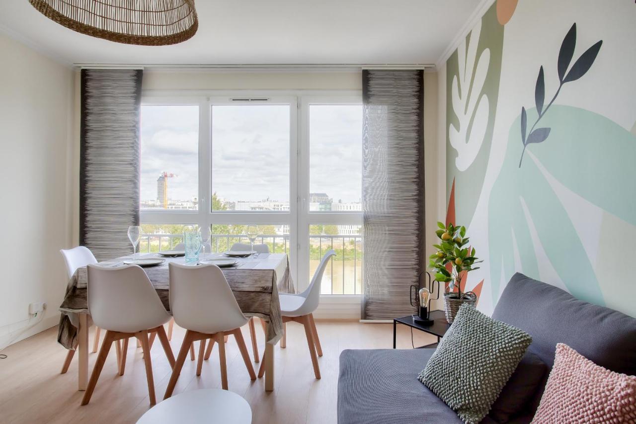 Apartamento Escapade Sur L'Ile De Nantes Avec Vue Sur La Loire Exterior foto